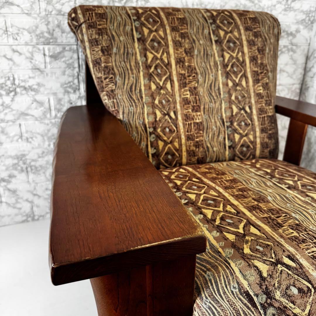 ①美品　KARIMOKU カリモク　シングルソファ　アームチェア　高級　国産家具