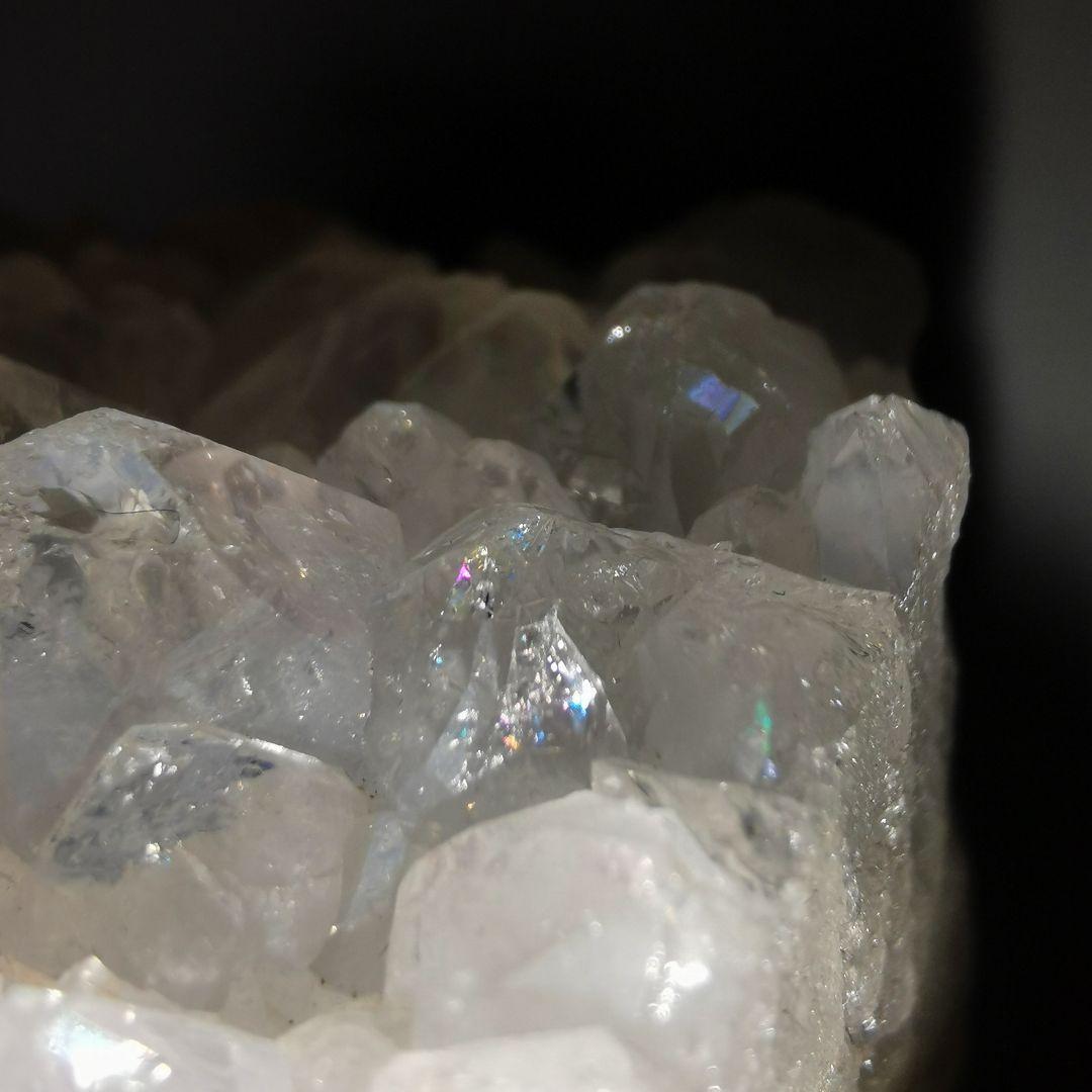 原石 天然レインボークオーツ アナンダライト クラスター 97g