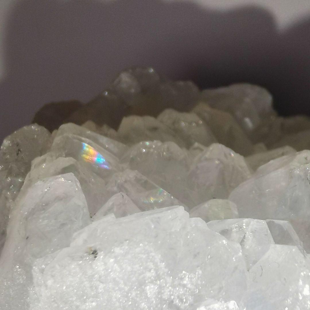 原石 天然レインボークオーツ アナンダライト クラスター 97g