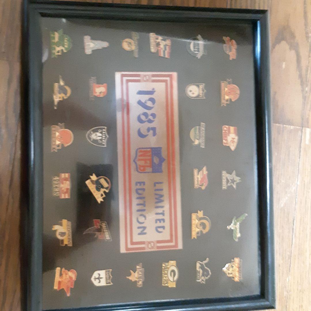 1985年NFLリミテッドエディション　ピンバッジセット