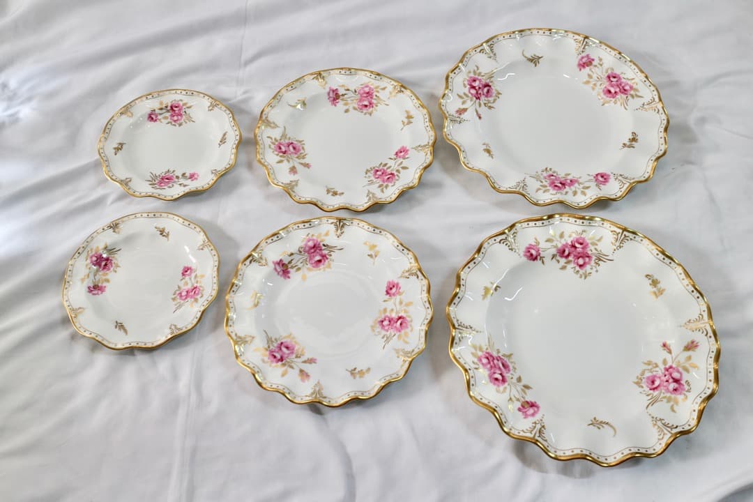 ロイヤルクラウンダービー ピンクストンローズ プレート6枚セット 小中大 皿