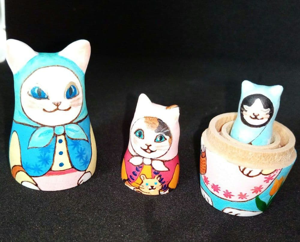 ネコリョーシカ（猫ちゃんのマトリョーシカ） - メルカリ