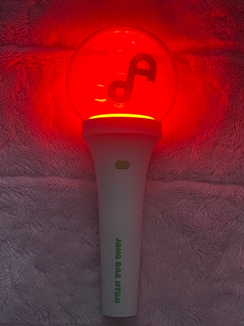 B.A.P公式ペンライト ジョンデヒョン 使用1回 - メルカリ