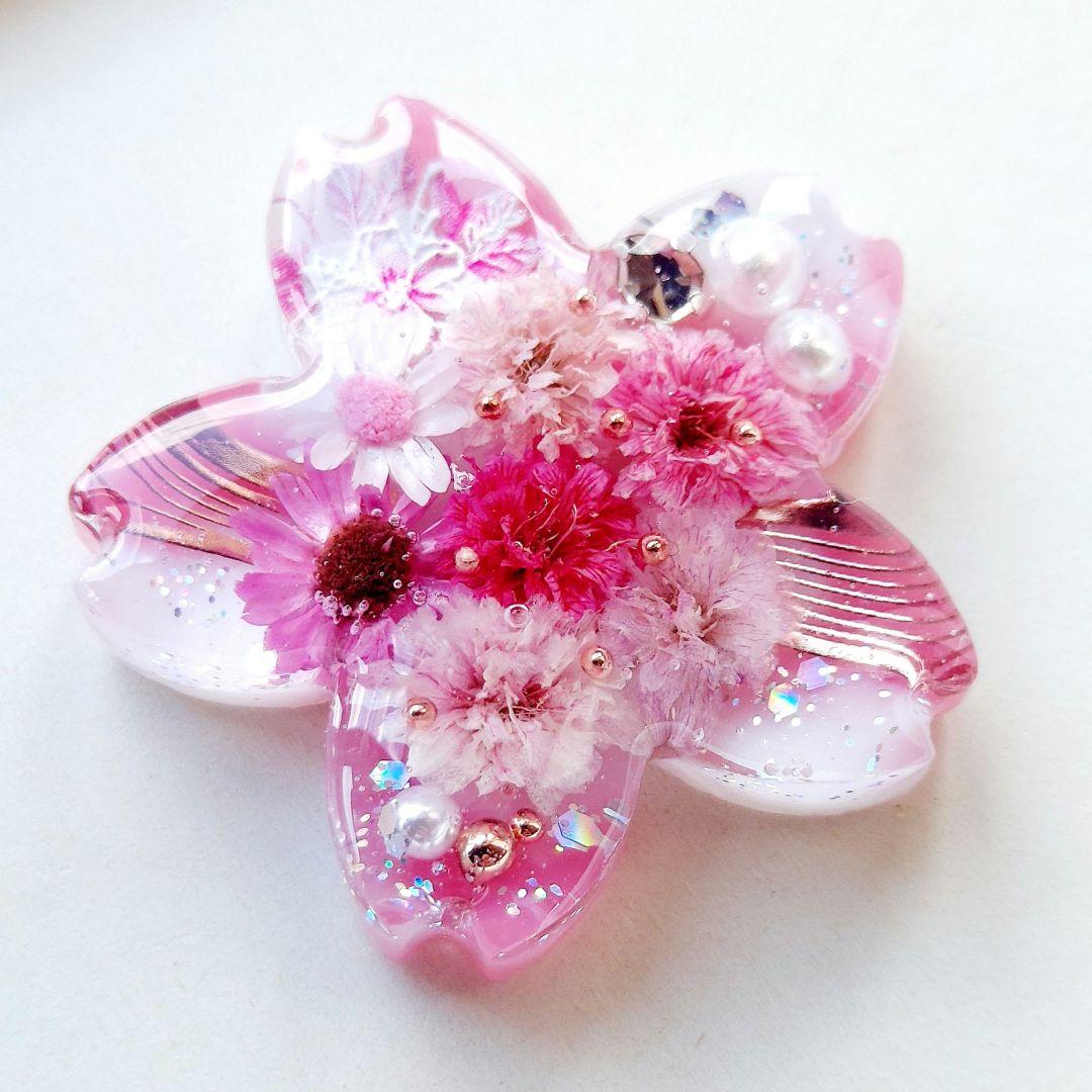 【1055】レジン　桜　ヘアゴム　ポニーフック　ブロ―チ　ハンドメイド