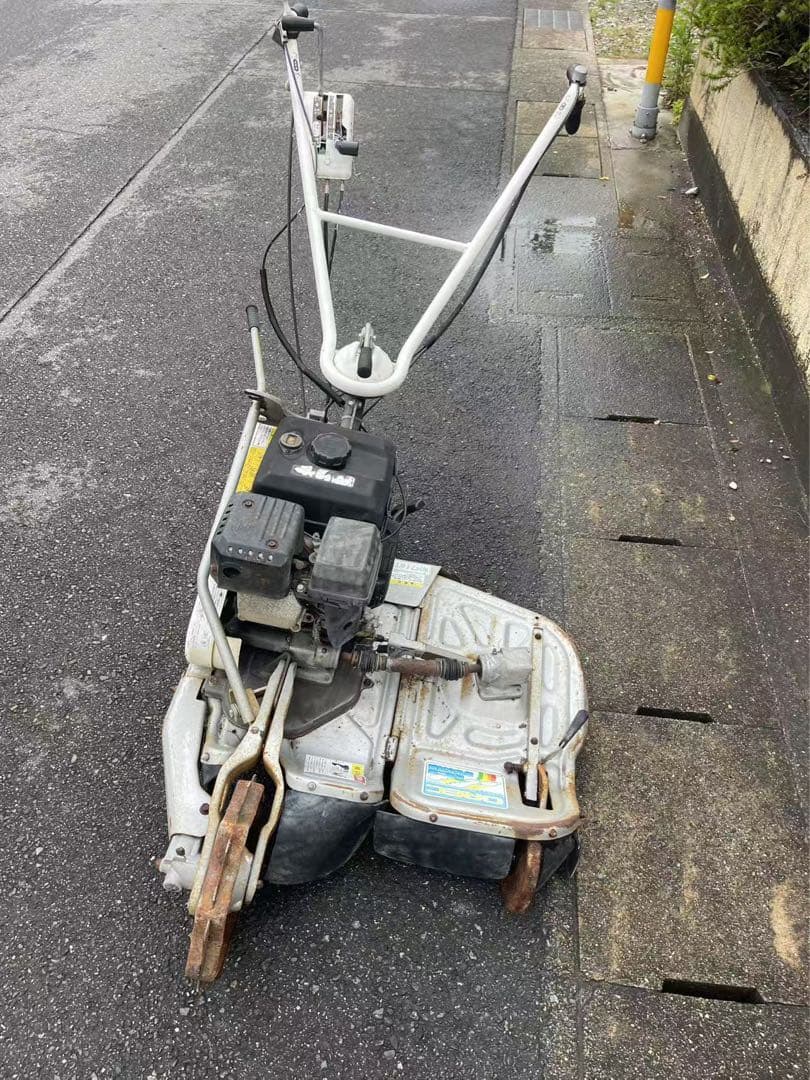 オーレック WM716TL ウイングモア 2WD 自走式草刈機 6.3馬力