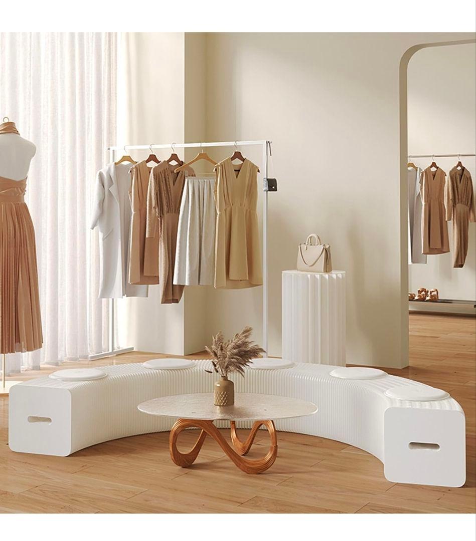 アコーディオン 椅子