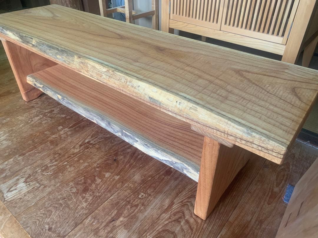 送料込、長期保管セール品♦︎無垢材(栴檀)サイドテーブル、TVボード