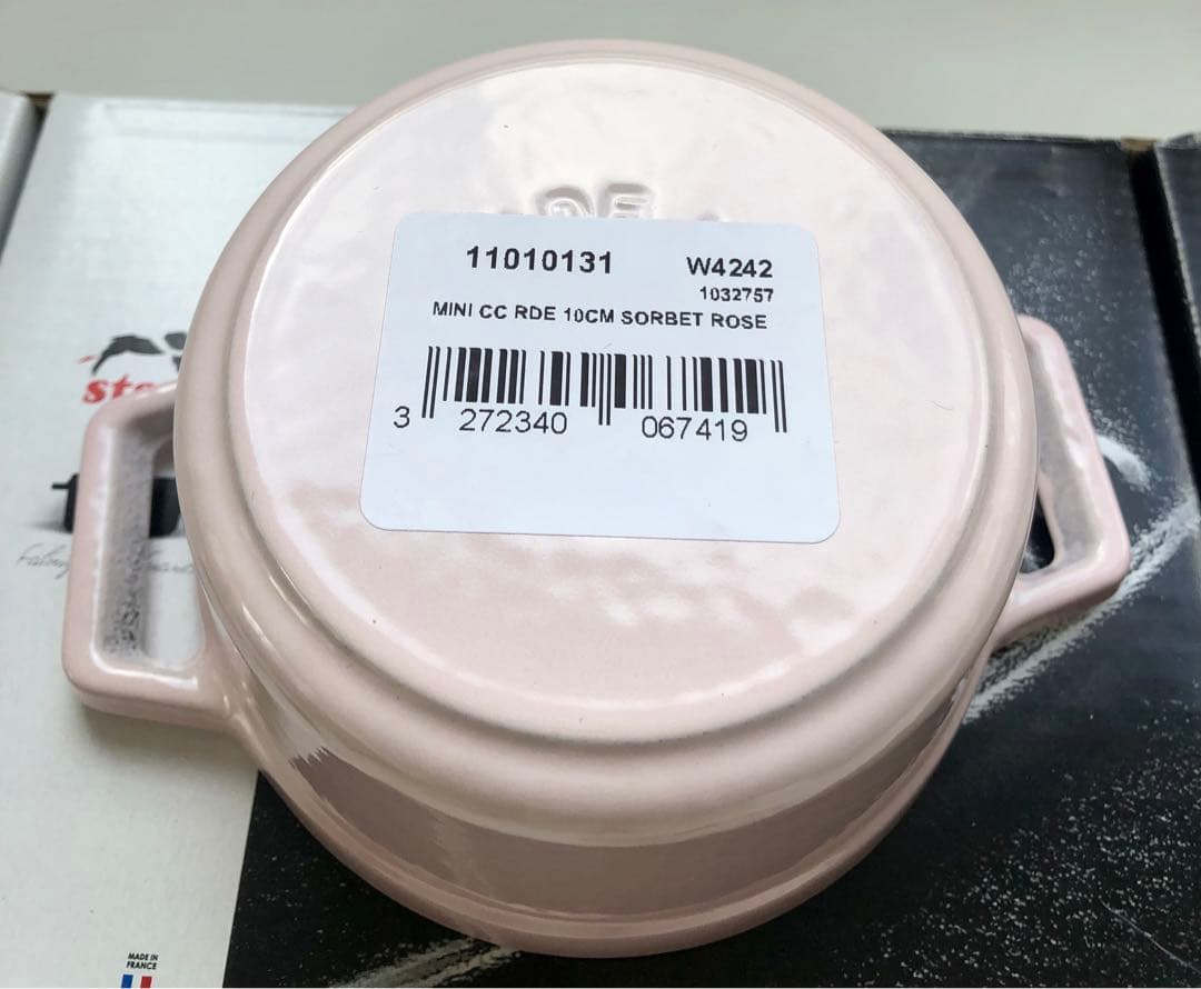 【新品】ストウブ ピコココットラウンド10cm ソルベローズ(生涯保証付)