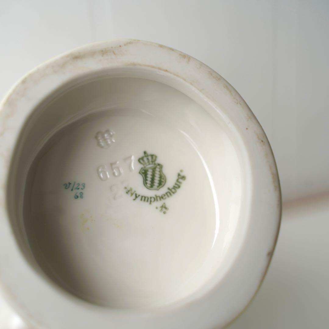 ドイツ | Nymphenburg製 | 「太鼓の上の象」磁器 - メルカリ