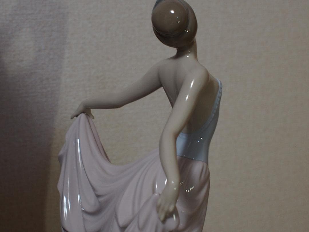 ◆ LLADRO リヤドロ 　踊る少女（ノーマルバージョン）　美品