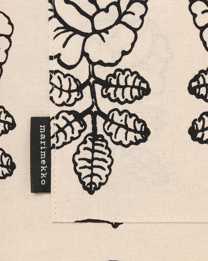 新品 marimekoマリメッコ　Vihkiruusuヴィヒキルース/エプロン