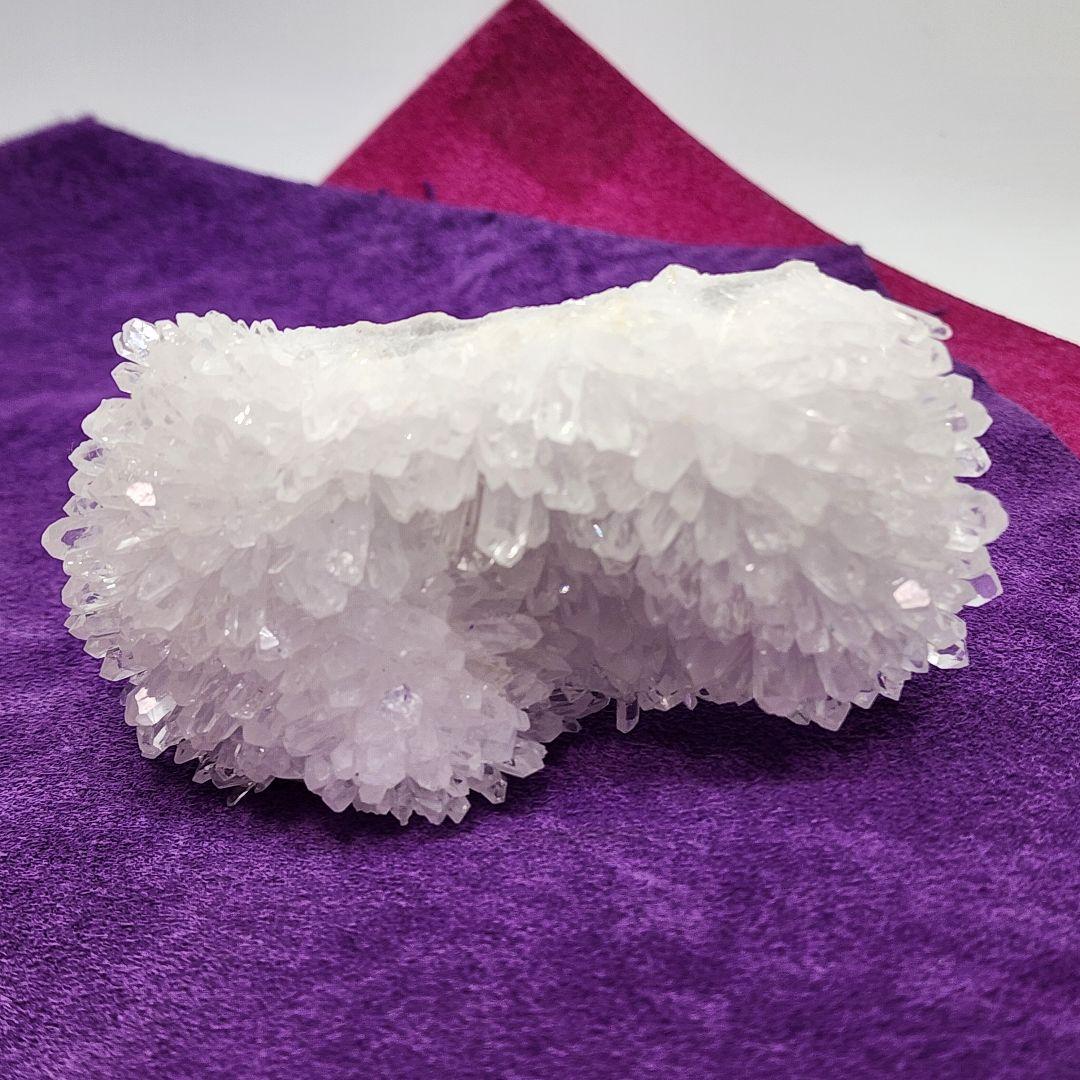 一点物の自然芸術！美しい菊花水晶クラスター 癒しのエネルギーを宿した希少品