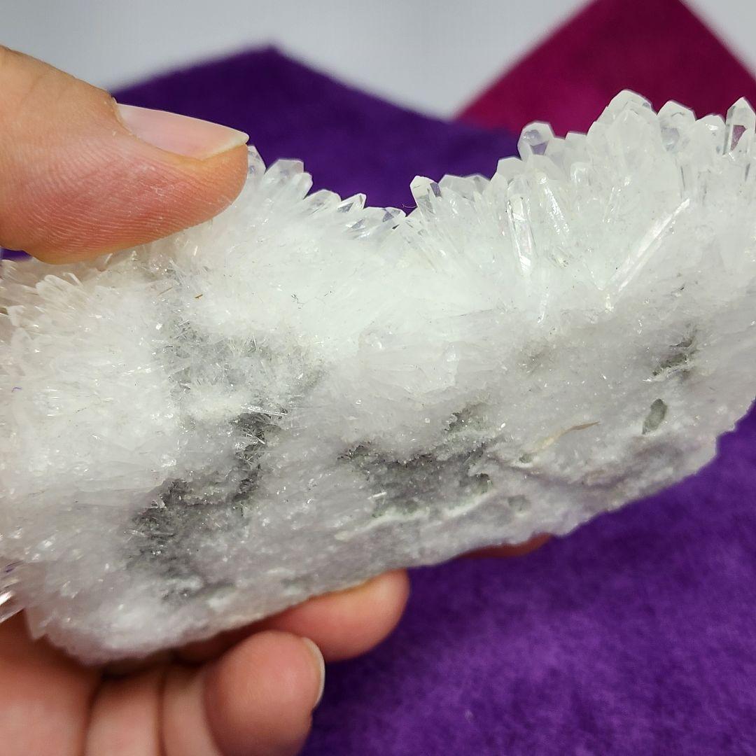 一点物の自然芸術！美しい菊花水晶クラスター 癒しのエネルギーを宿した希少品