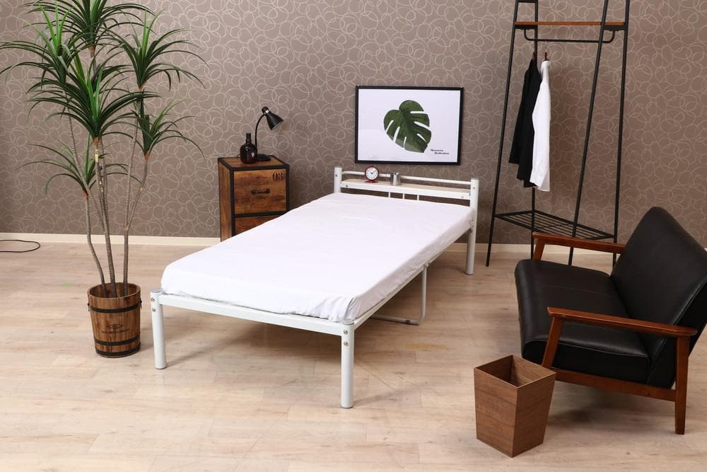 【新品・送料無料】宮付　シングルベッド　タンテ　アイボリー