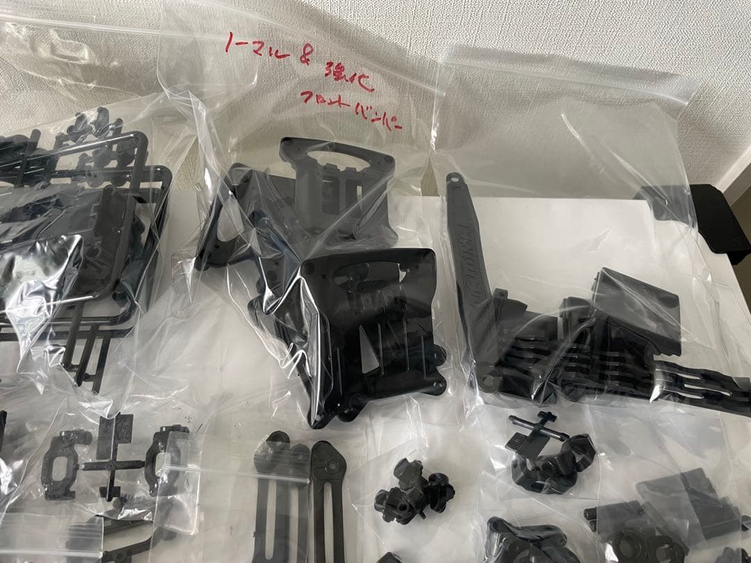 値下げ！TT 01シャーシ フルベア メカ付 OP有り&予備パーツ爆盛り&おまけ