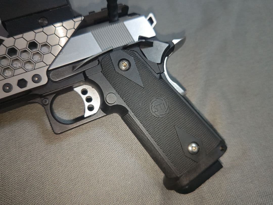 東京マルイ ハイキャパ5.1R レースガンカスタム 自動調光ドットサイト