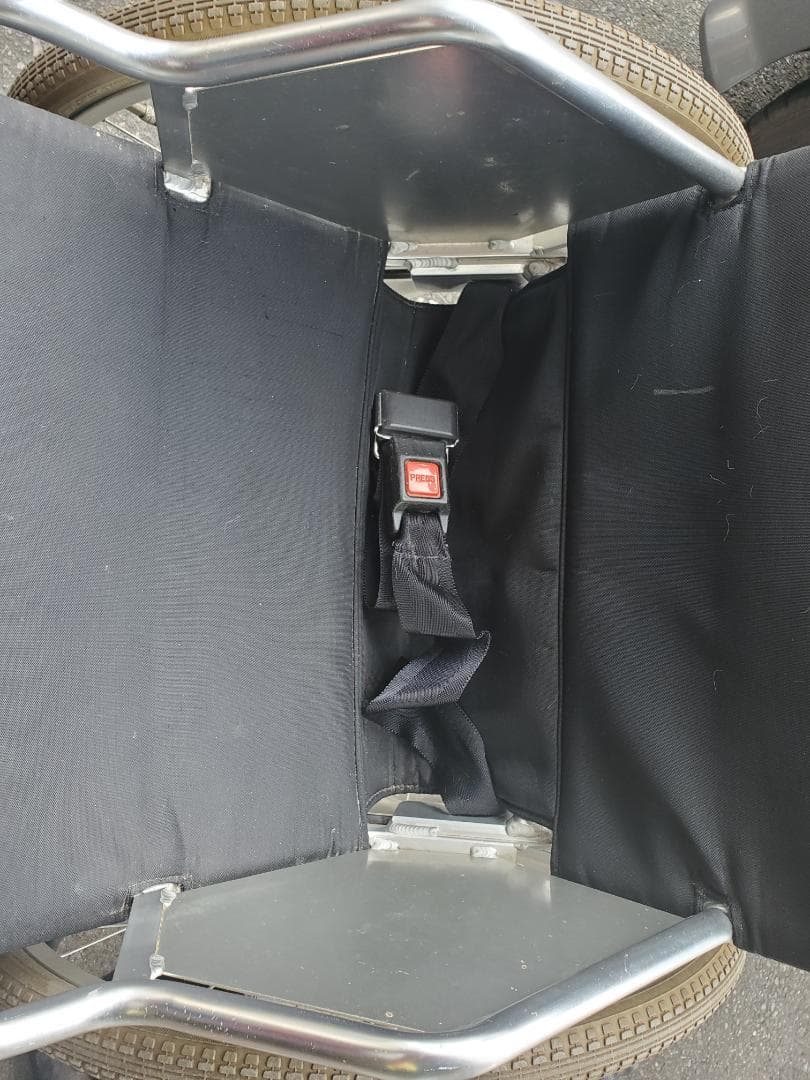 日進医療器株式会社 座席昇降機能付き 車椅子 トライメイトN ☆