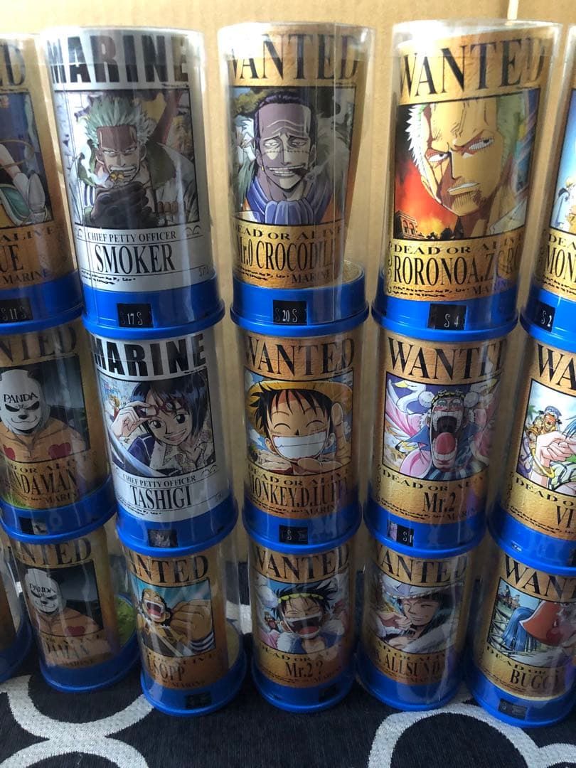 ワンピースフィギュア　キャラコレカンフィギュア