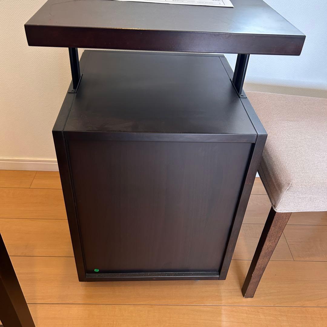ACTUSダークブラウン木製 サイドテーブル 3引き出し　展示品