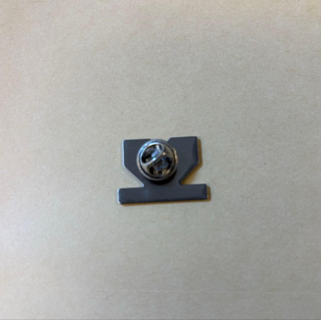 ルクセンブルクピンバッジ