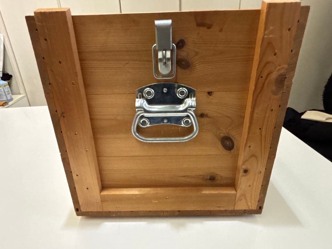 mobley works Military Box ※仕切り板がありません