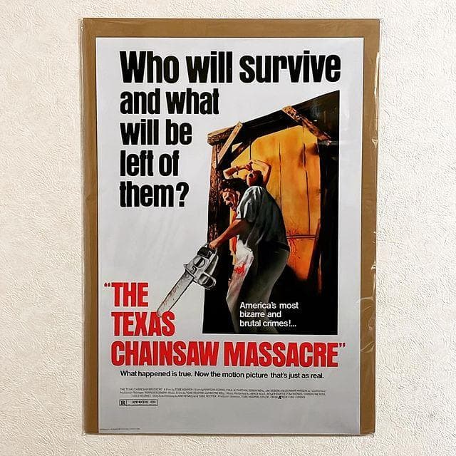 布 ポスター「悪魔のいけにえ レザーフェイス 左向き」 - メルカリ