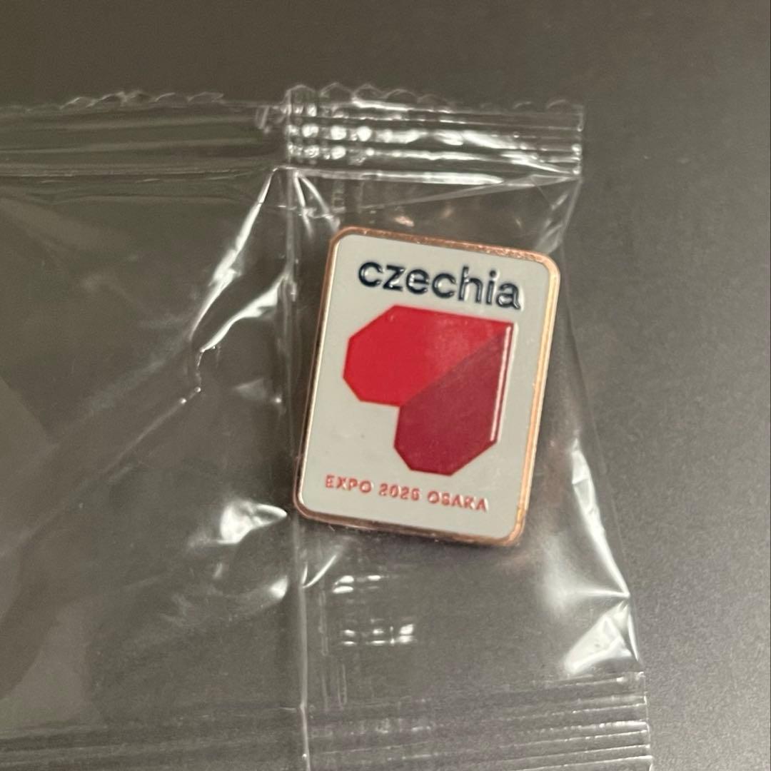大阪関西万博】チェコ館 非売品ピンバッジ EXPO2025 - メルカリ