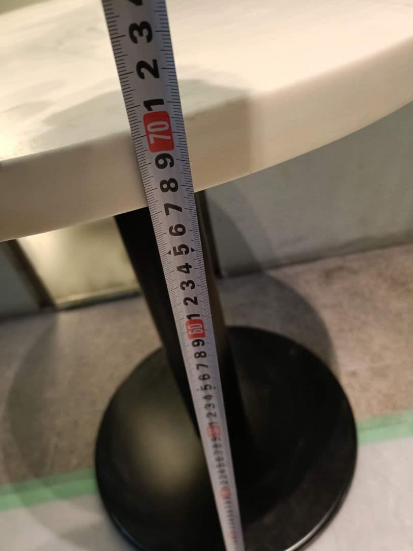 円形大理石風テーブル 直径60cmサイドテーブル　カフェテーブル