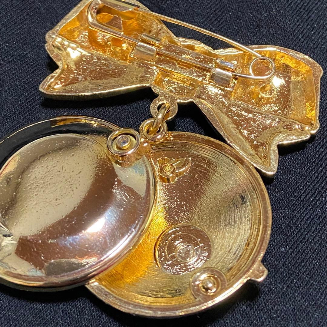 ママレードボーイ メダイユブローチ 当時物 1994年 - メルカリ