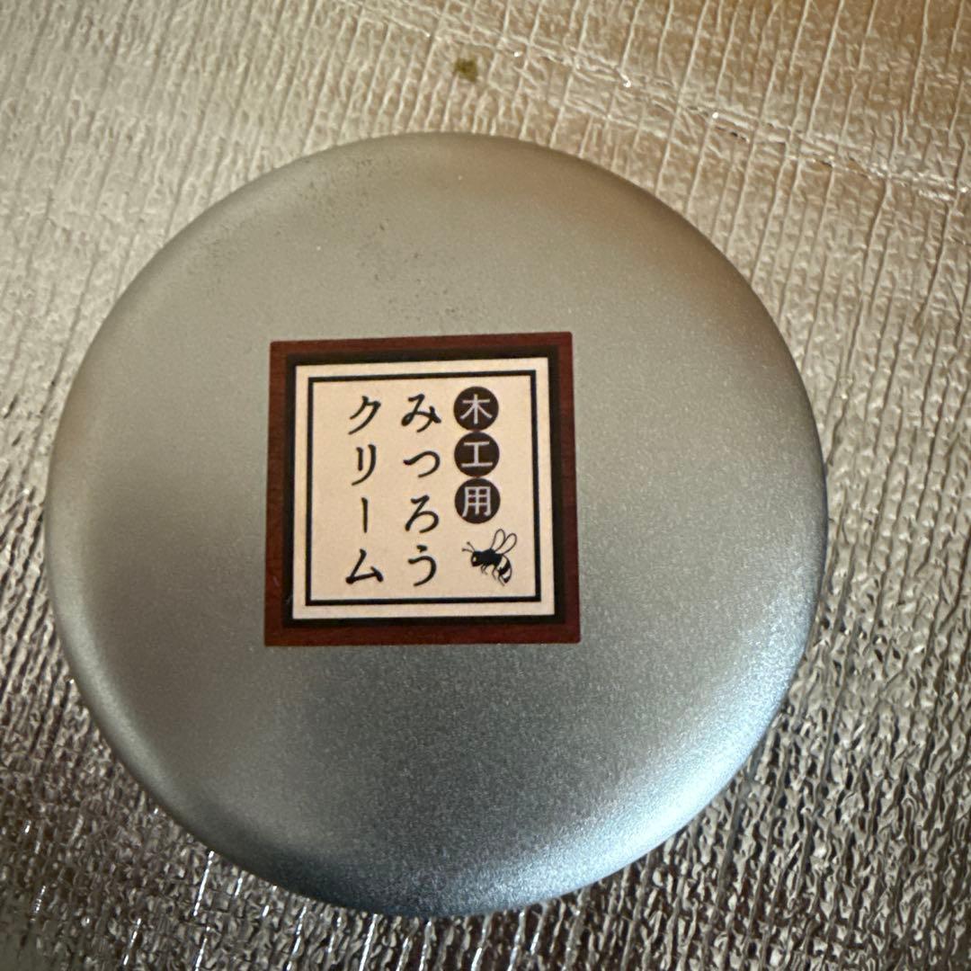 天然杉一枚板ローテーブル蜜蝋ワックス仕上げ‼️