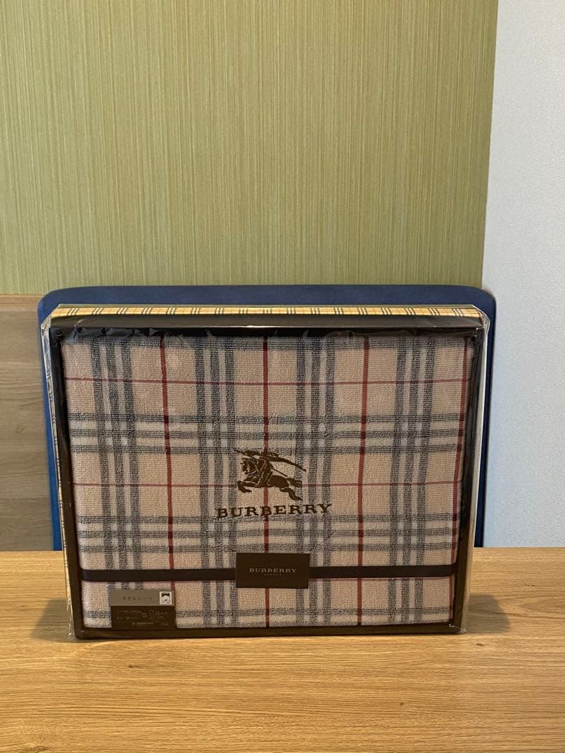 【未使用品箱付き】バーバリー　タオルシーツ　チェック柄　 西川産業　ベージュ