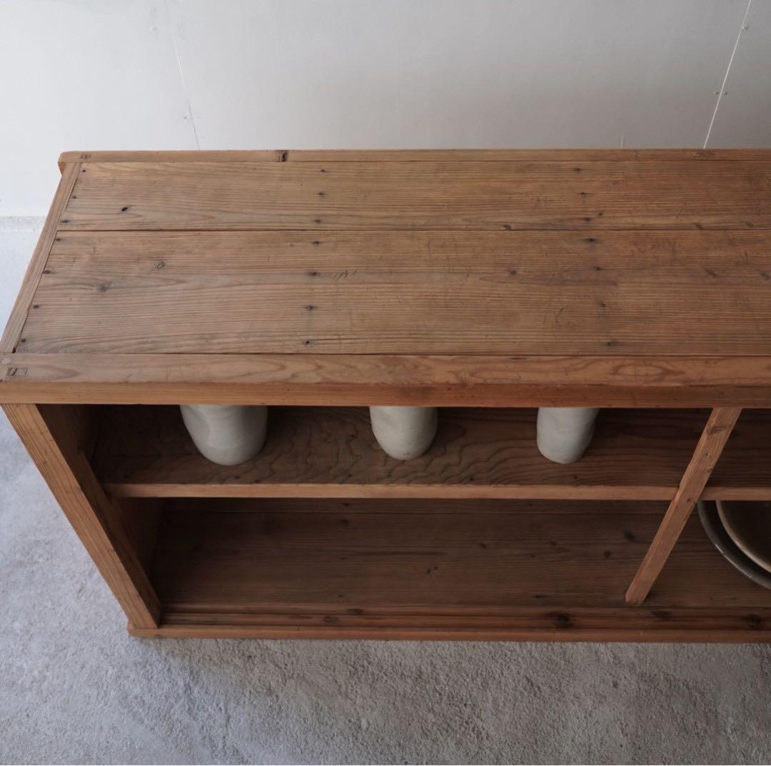 食器棚カウンター