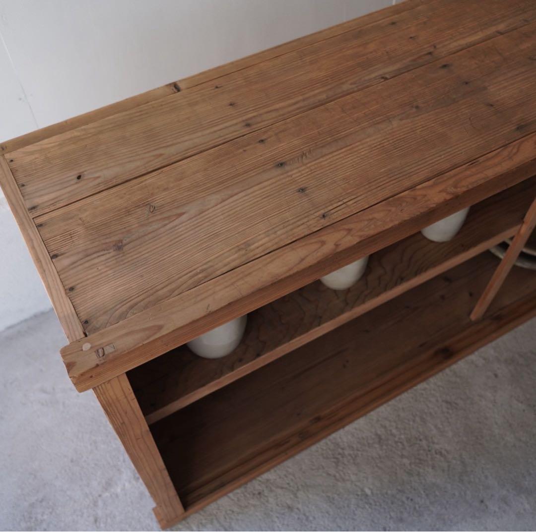 食器棚カウンター