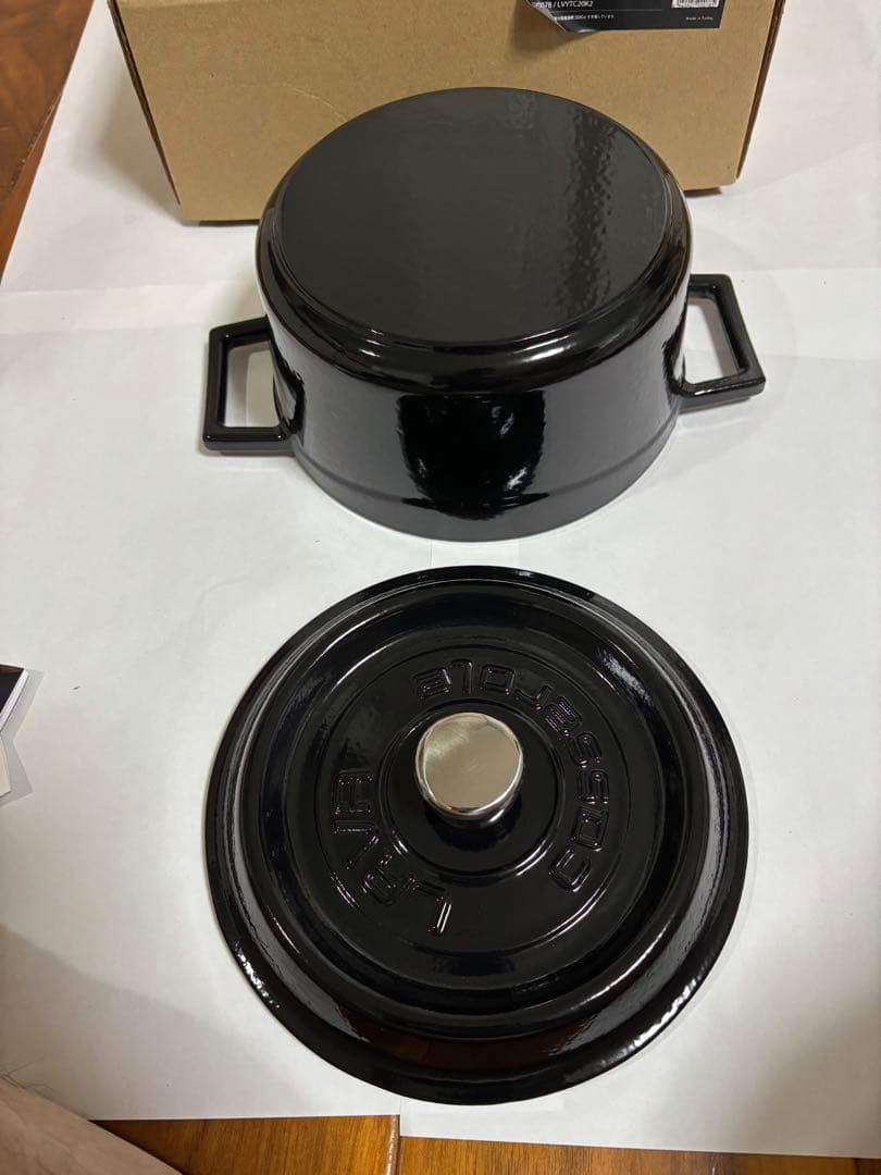 LAVA ラウンドキャセロール 20cmストウブstaubル・クルーゼ類似品②