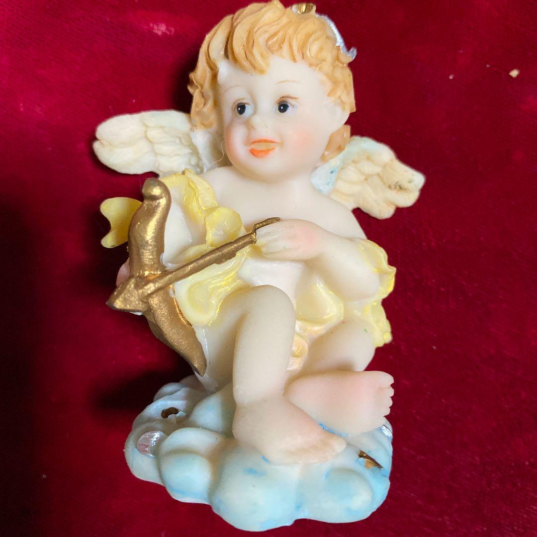 エンジェル　　天使　　置物