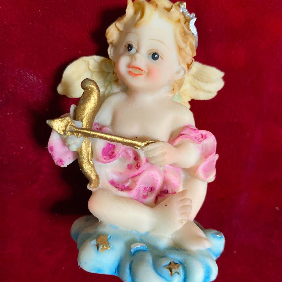 エンジェル　　天使　　置物