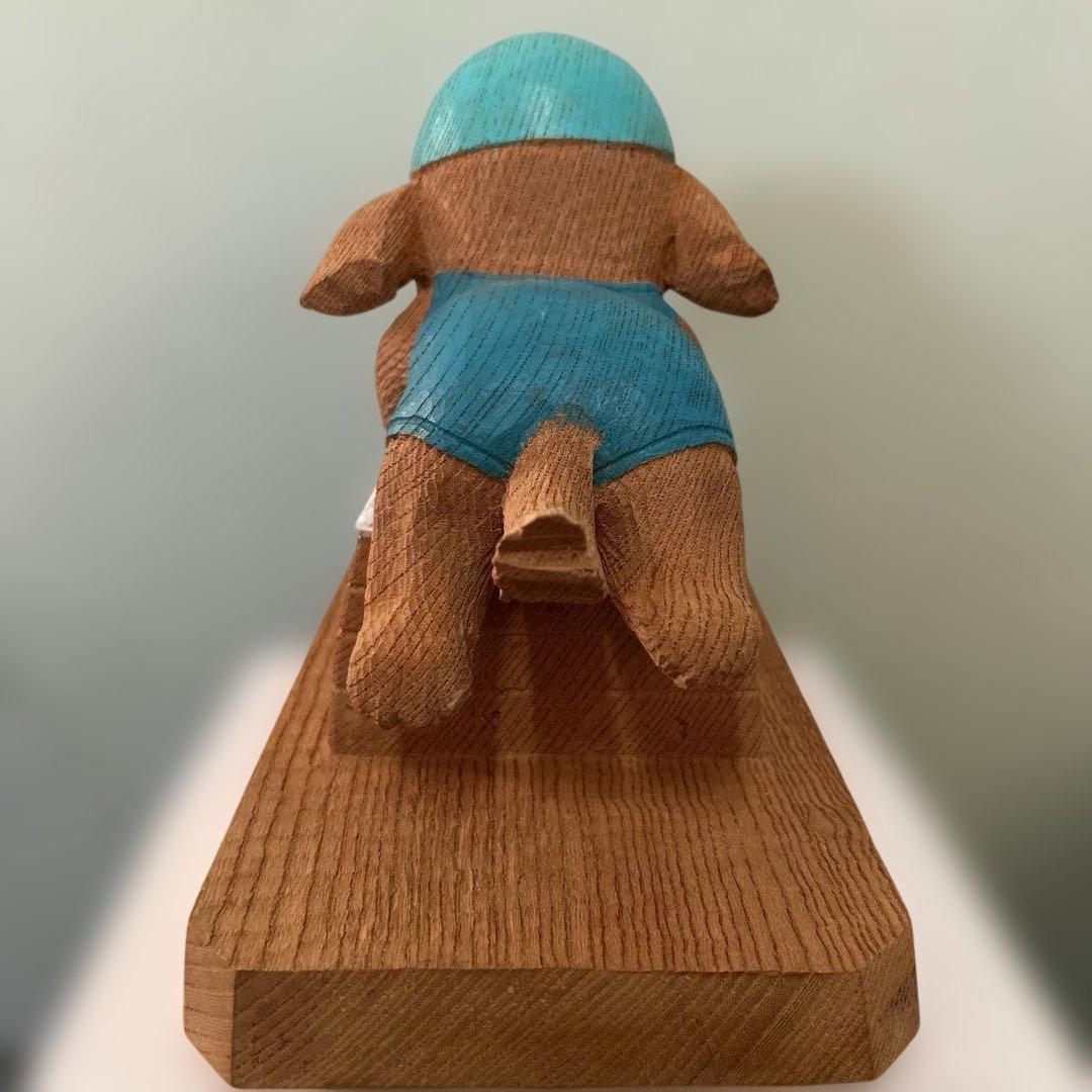 木彫　超えて行け