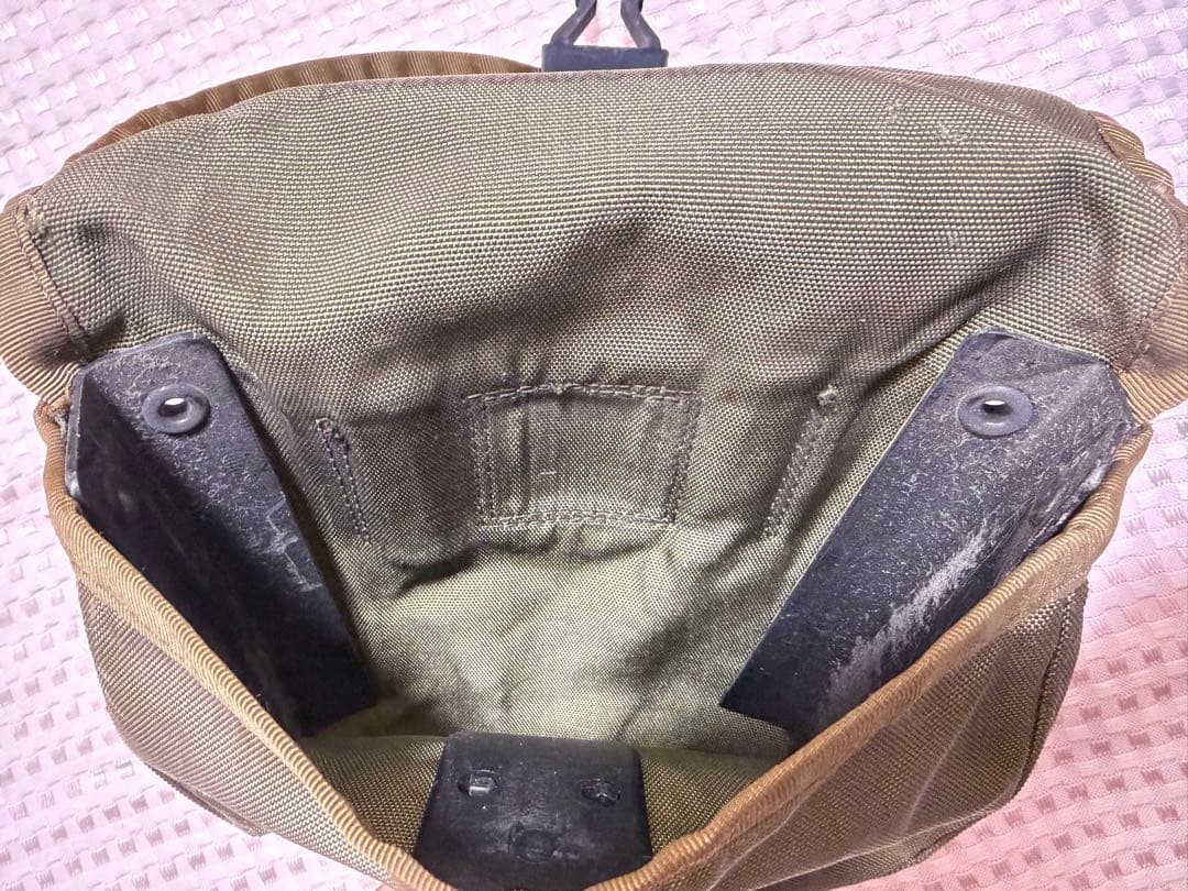 米軍 実物 E-TOOL M67ケース付き