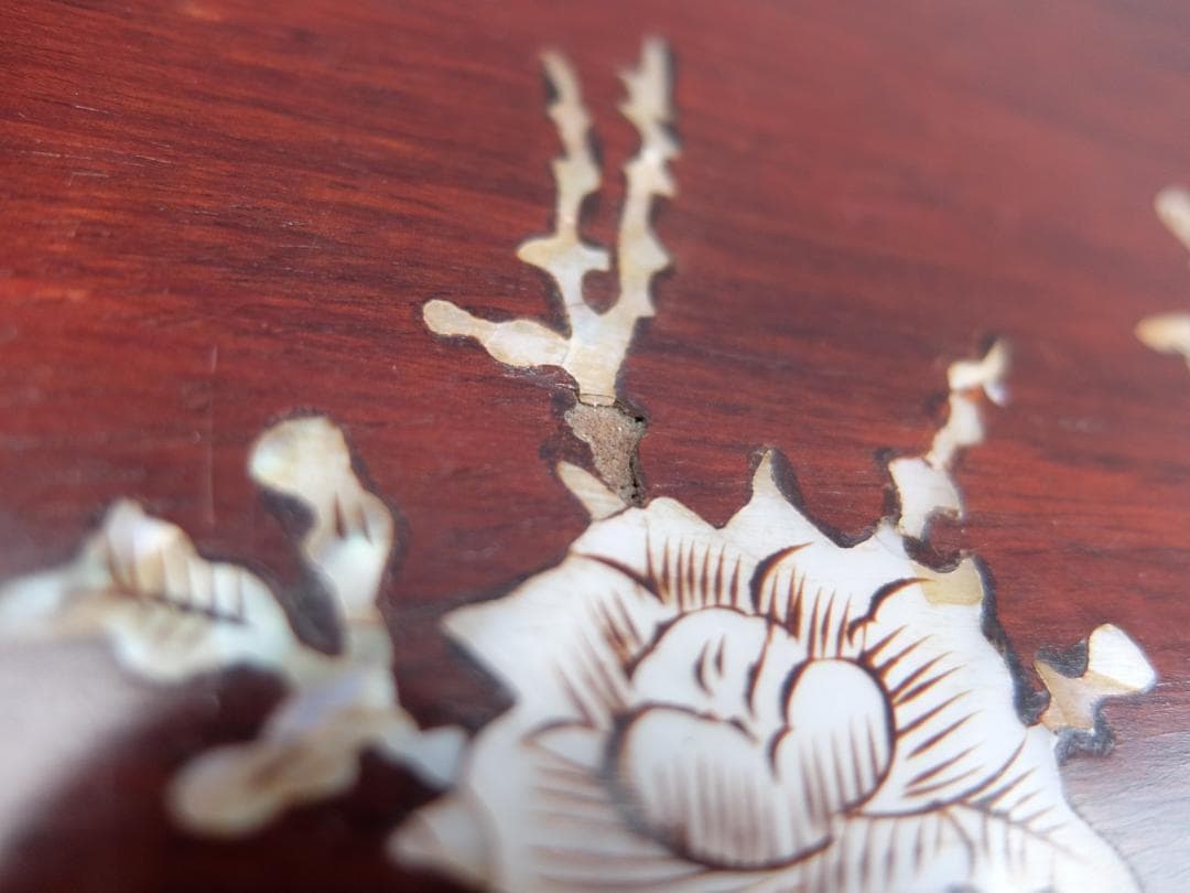 386　螺鈿細工　サイドテーブル