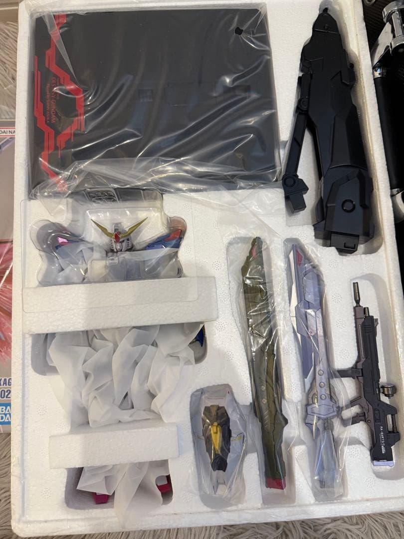 メタルビルド　デスティニーガンダム（フルパッケージ）