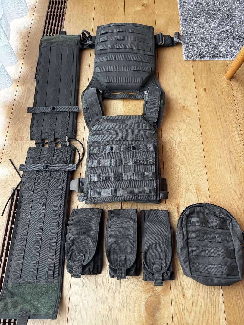 DAIAMOND BACK TACTICAL 　プレートキャリア Yahoo!オークション - Diamondback Tactical（DBT）ダイヤモンドバック