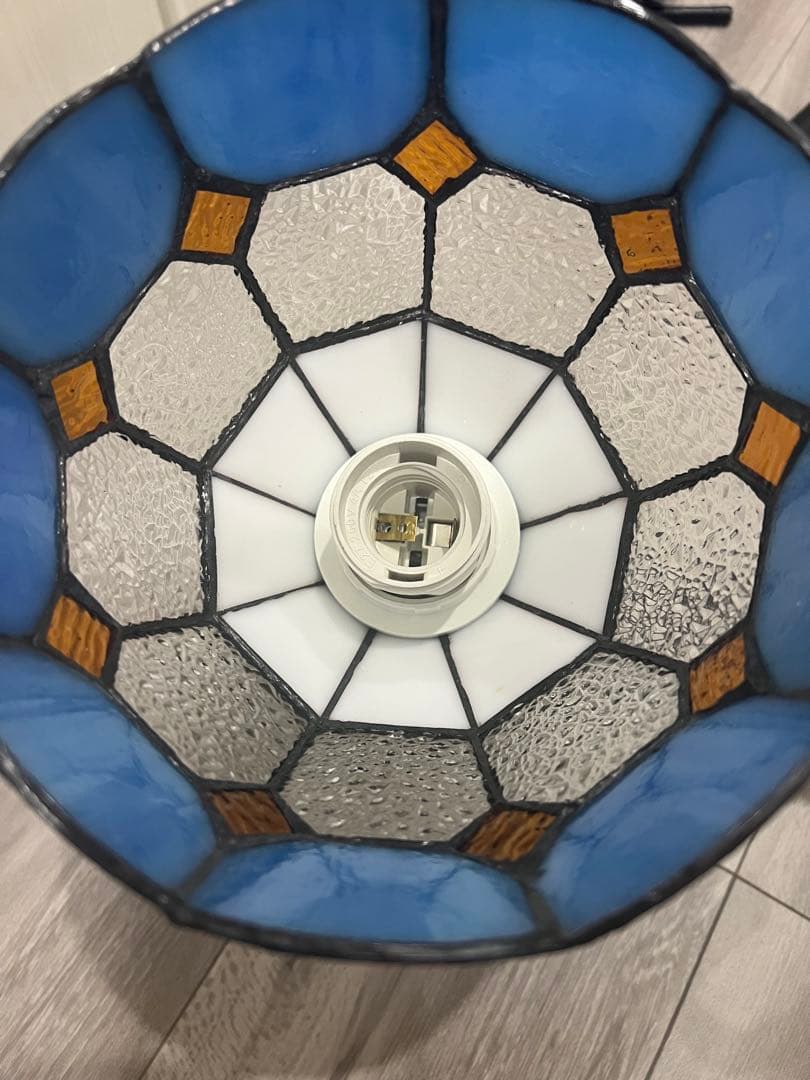 3灯ステンドグラスシャンデリア