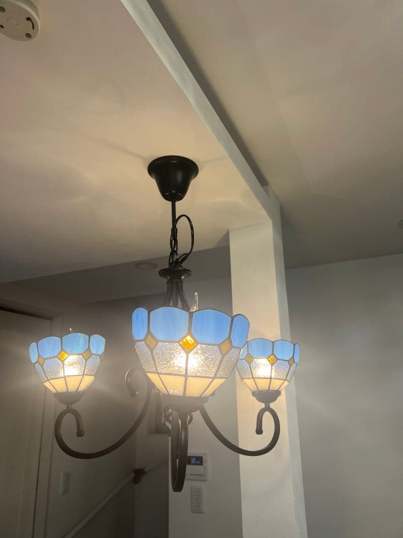 3灯ステンドグラスシャンデリア