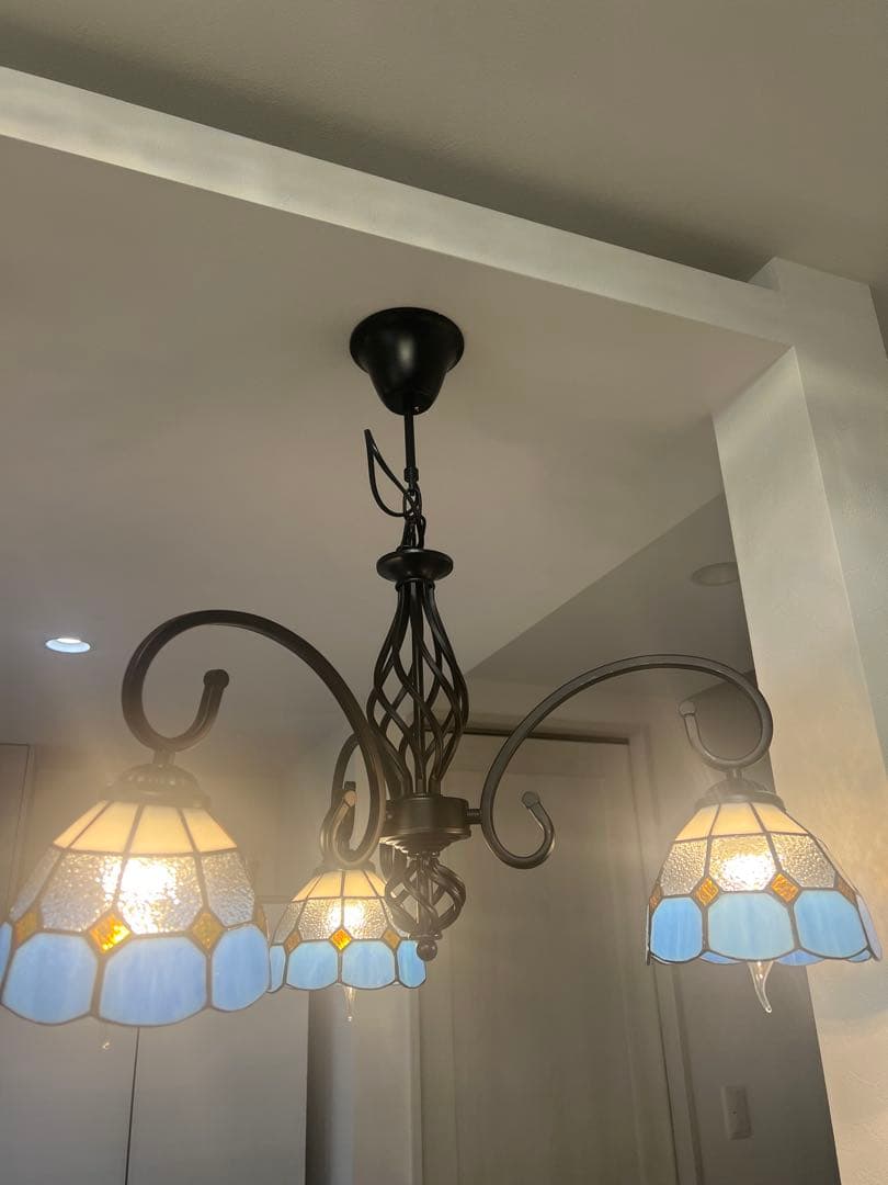 3灯ステンドグラスシャンデリア