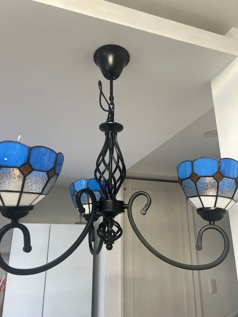 3灯ステンドグラスシャンデリア