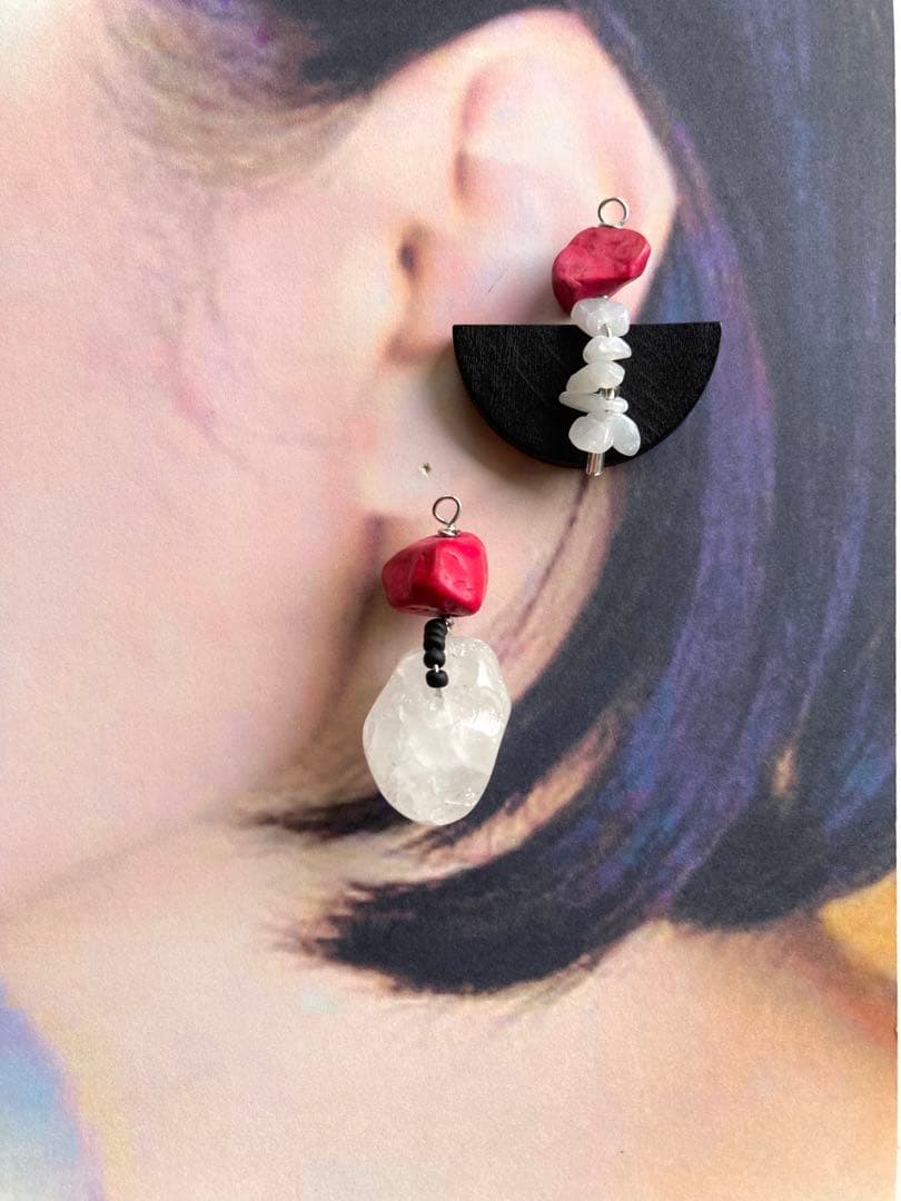 no.245 艶消しブラックとチェリーレッド