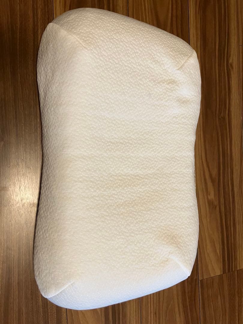 ヒツジのいらない枕 プレミアム 公式特別モデル　専用カバー付き