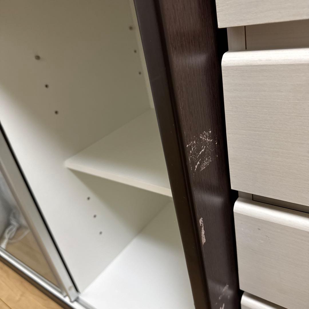 食器棚　カップボード