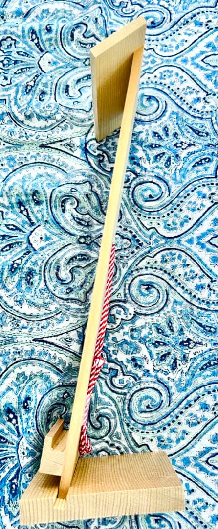 金運！そのまま祀れます。全国総本社　春日大社　祈祷済み　お守り護符　専用台座付き