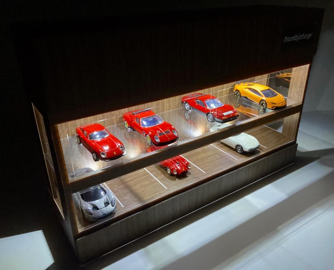 1/64展示16台可・W300ウォールナット・ディスプレーBOX /ネオジオラマ